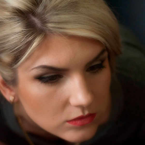 Veronika Huml - lektorka Academy of Beauty